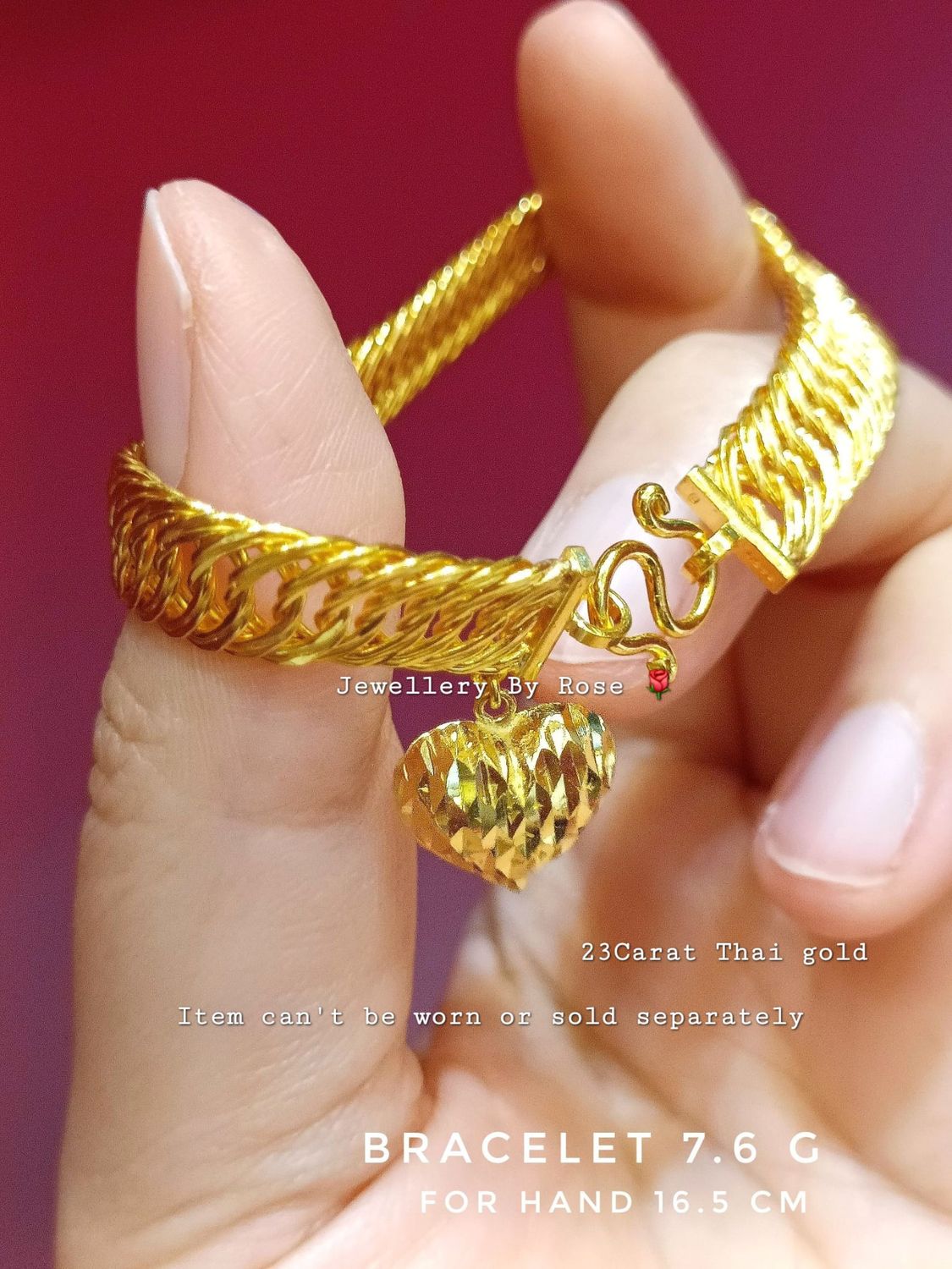 Classic  Gold  Heart  Bracelet. 💛