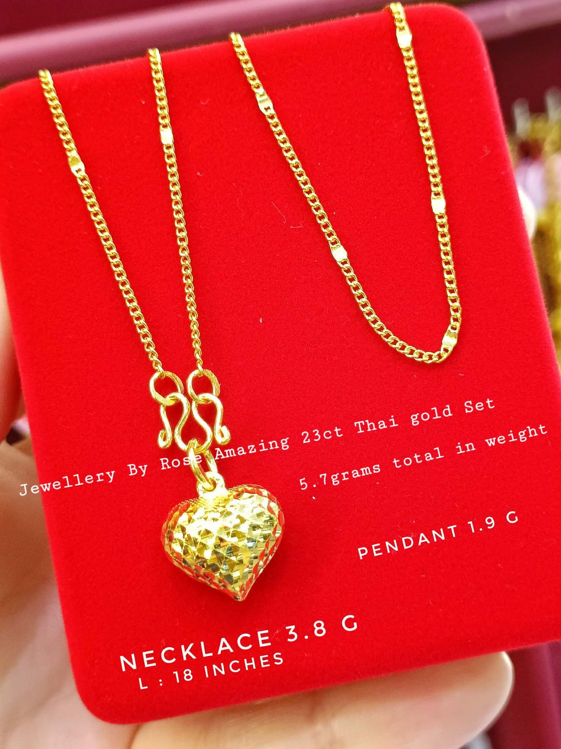 Limited Edition Heart Necklace Set❤️❤️