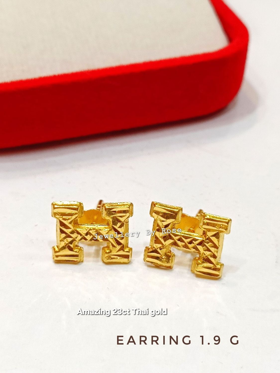 Fashionable 23Carat gold" H " Earrings