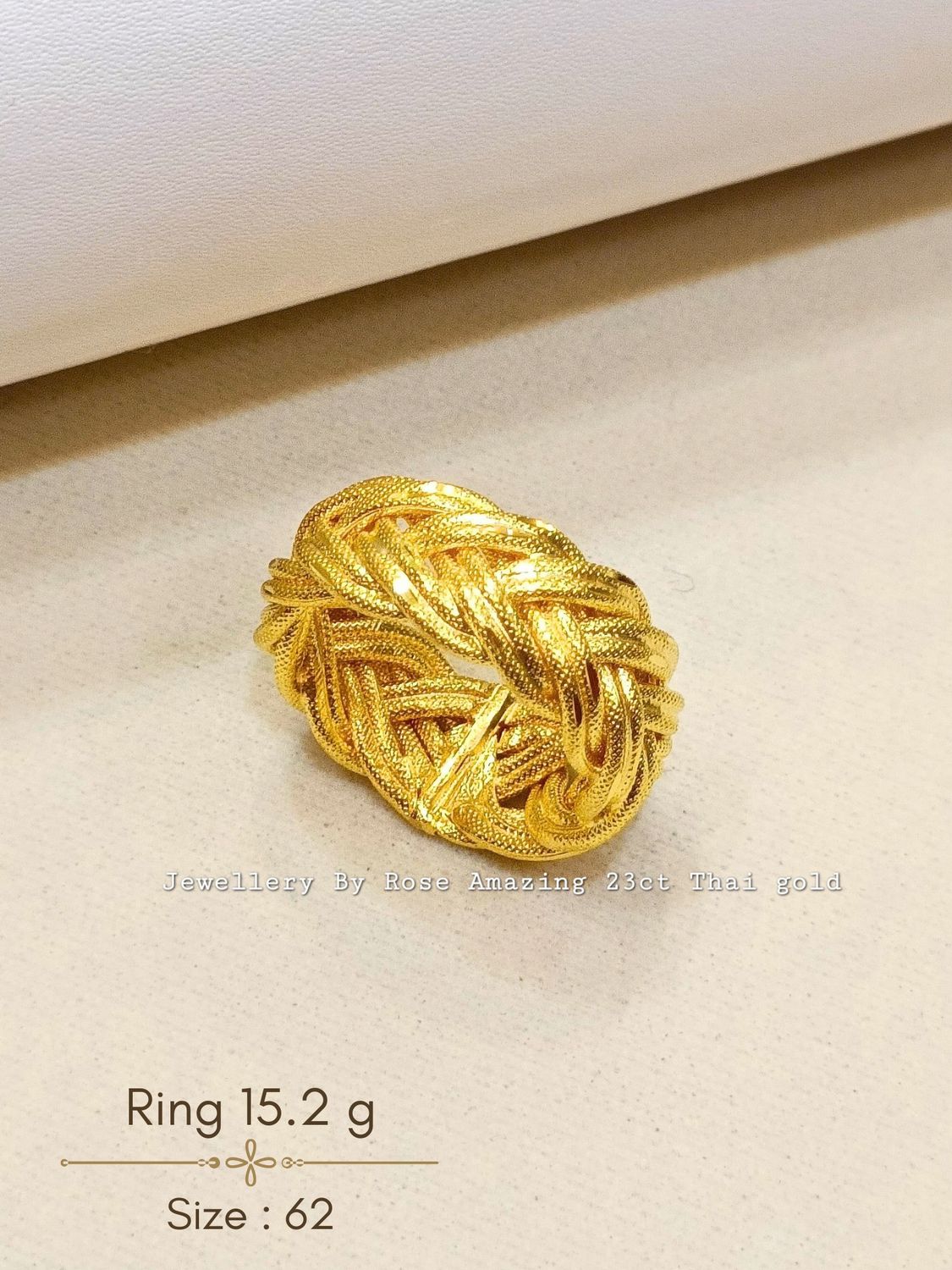 Unisex Gold Ring ( size 62)
