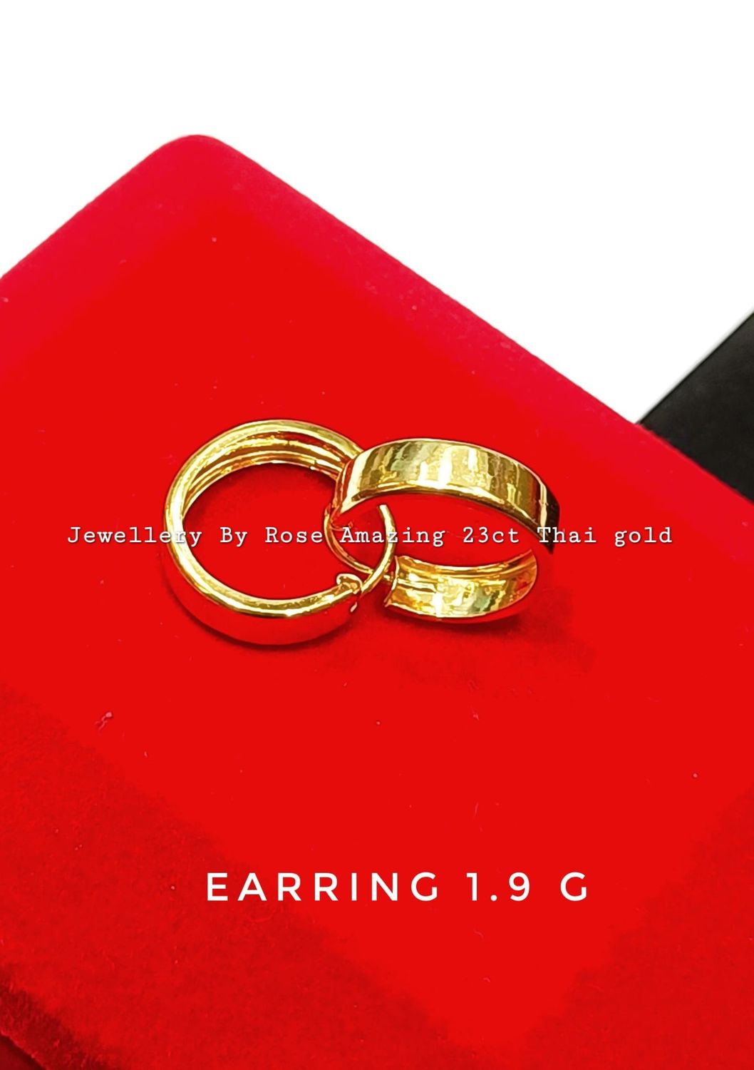 Limited Edition Gold  hoops Earrings 🌟 🤩