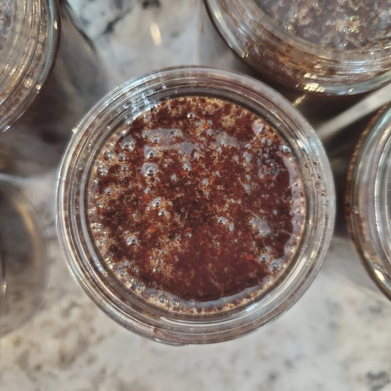 COFFEE FACE SCRUB | puffy, tired, acne prone