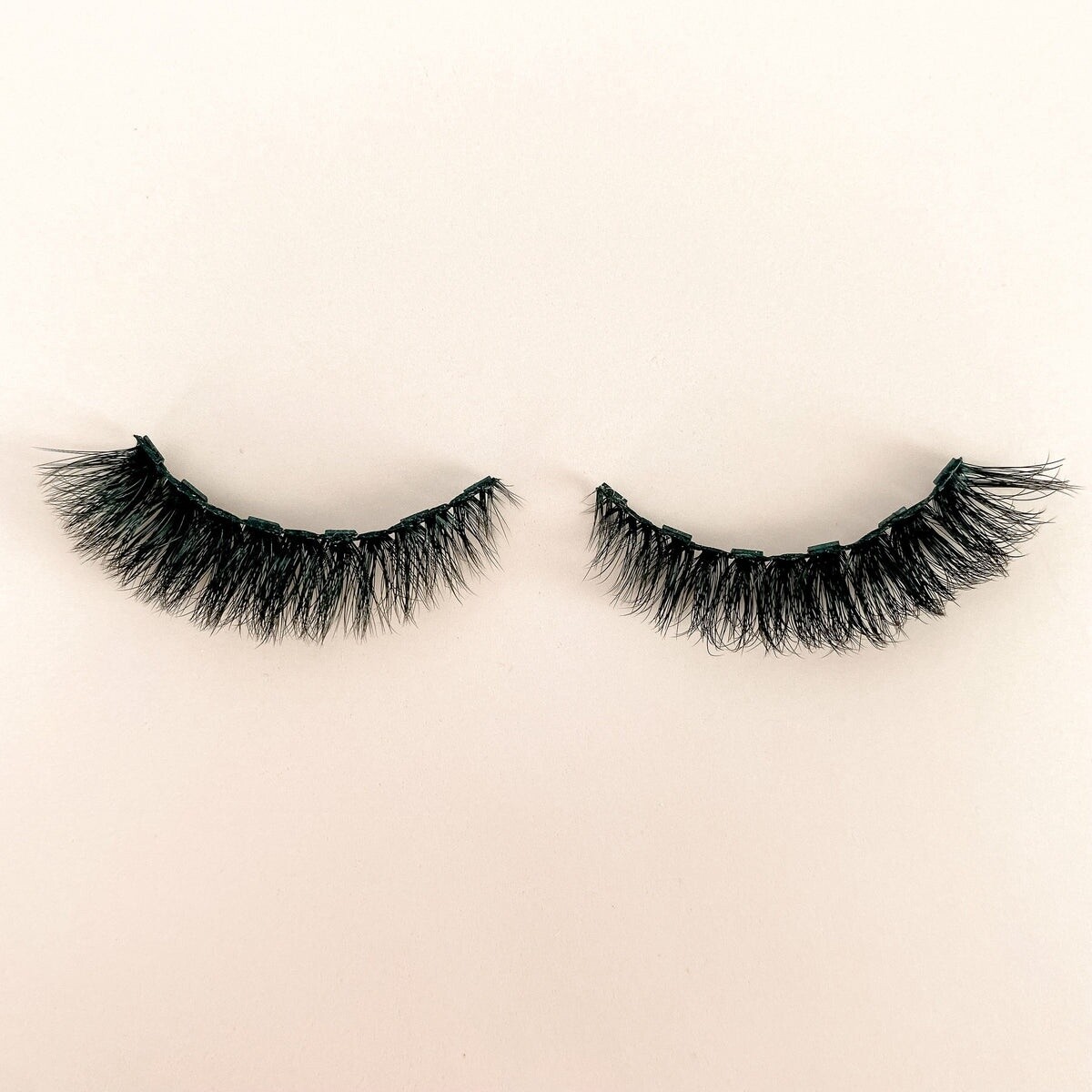 Material Curl Magnetic Eyelashes