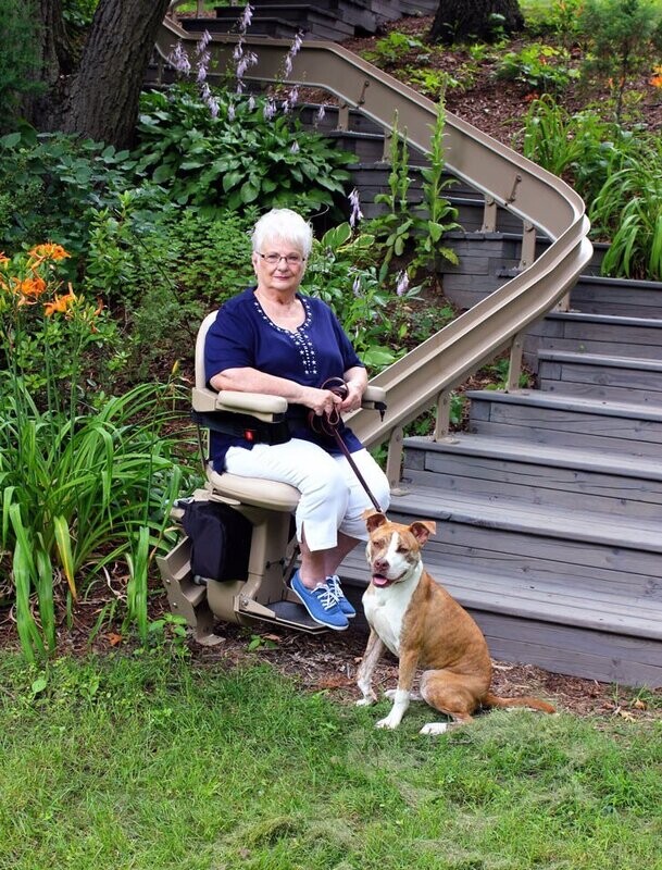 Bruno Elite Outdoor Curved Stairlift CRE-2110E, 400 lb Lift Capacity