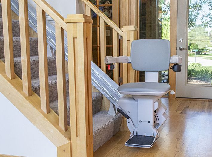 Bruno Elite Indoor Straight Stairlift SRE-2010, 400 lb Lift Capacity Bruno Elite Indoor Straight Stairlift SRE-2010, 400 lb Lift Capacity