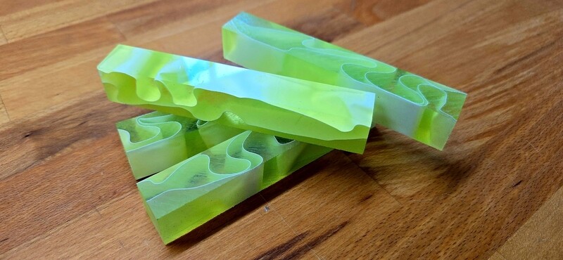 Penblank Limettengelb mit Einlage