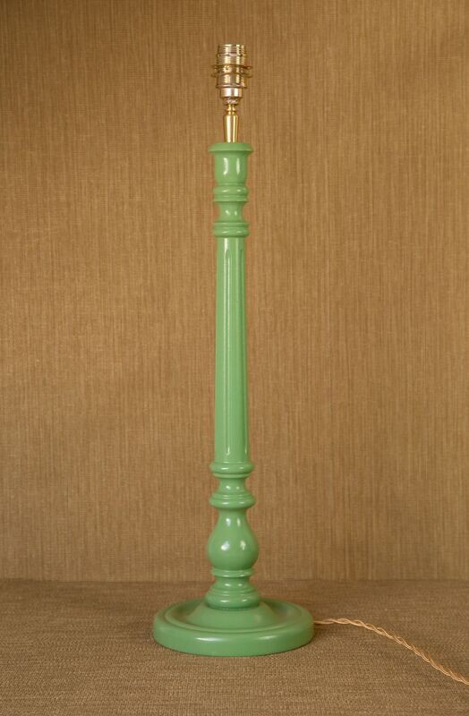 TRICIA - WOODEN HIGHGLOSS LACQUERED LAMPBASE TALL