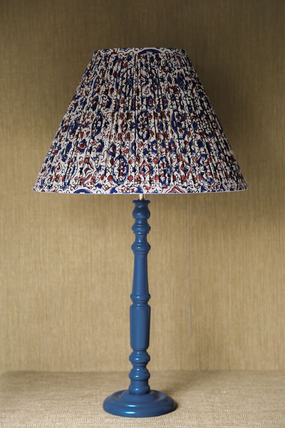 LAMPSHADE 'MEDAILLON' - GATHERED INDIAN BLOCKPRINT
