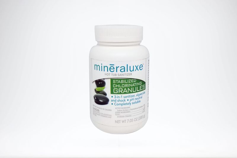 Mineraluxe Chlorinating Granules 200G