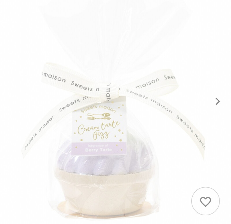 SWEETS MAISON Cupcake Bath Bomb - 2 Styles