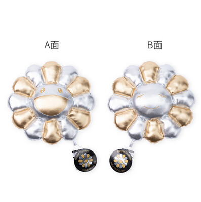 村上隆太阳花金银色抱枕 / Silver Sunflower Pillow By By TAKASHI MURAKAMI