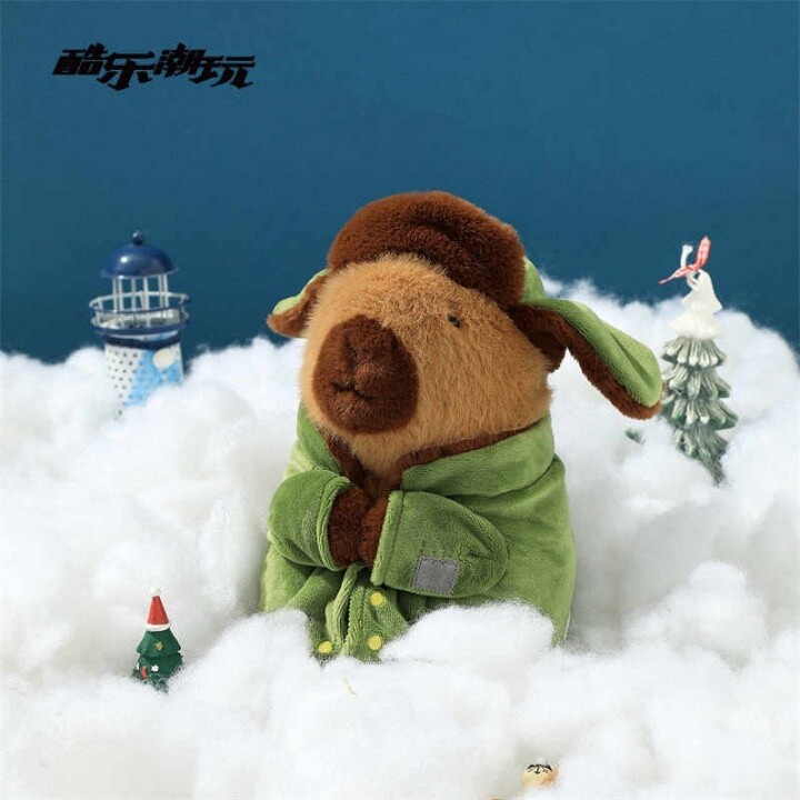 CAPYBARA卡皮巴拉 憨憨水豚公仔 军大衣款小号22cm