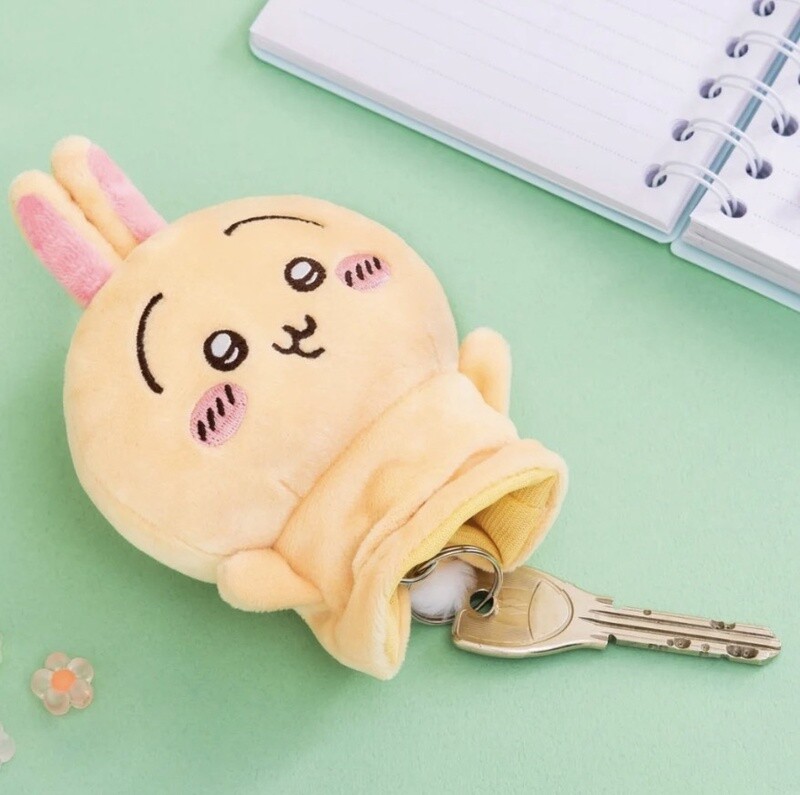 Chiikawa Usagi Key Cover Keychain with Retractable Key Reel