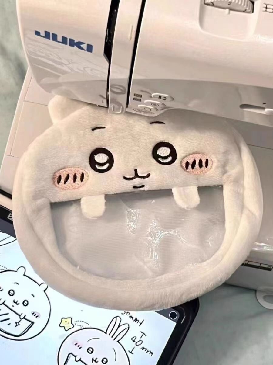 吉伊单肩斜挎包 / Chii Crossbody Bag