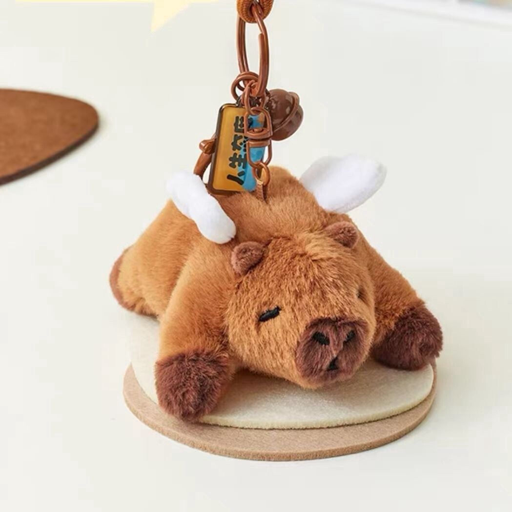 CAPYBARA卡皮巴拉 憨憨水豚挂件 飞天款