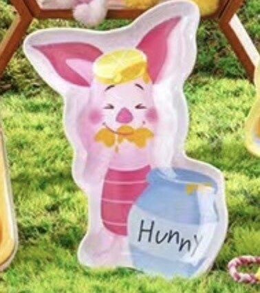 Piglet Hunny Sweet Series Plate by Hong Kong Disneyland