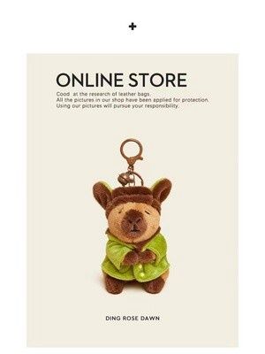 CAPYBARA卡皮巴拉 憨憨水豚挂件 军大衣款