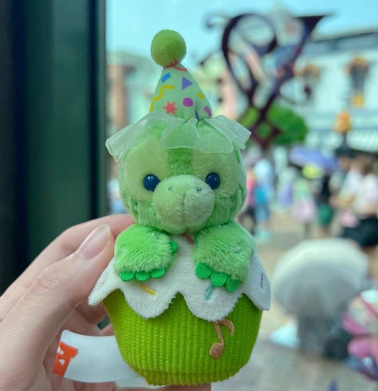 Olu Mel Celebration Balloon Series Headband Charm by Hong Kong Disneyland