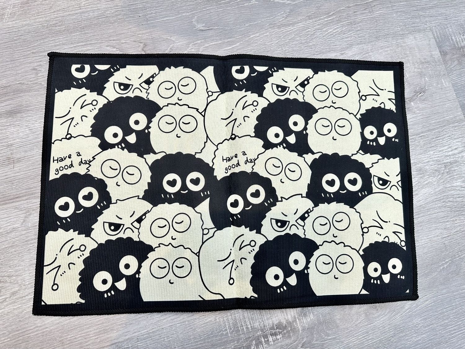 【新品】线条煤球地垫60*41cm