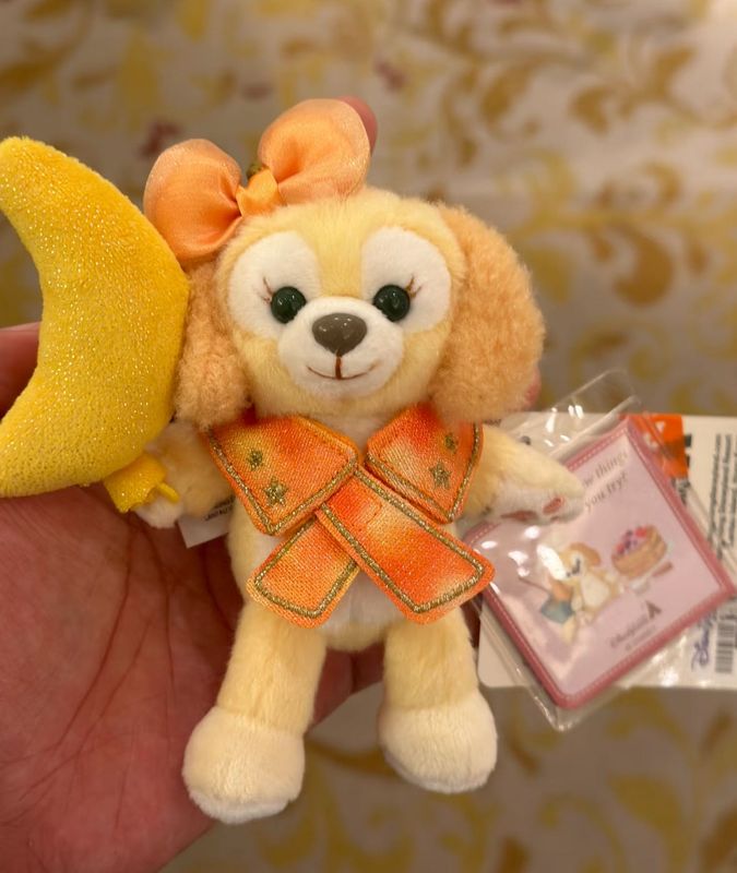 CookieAnn Celebration Balloon Series Plush Keychain by Hong Kong Disneyland