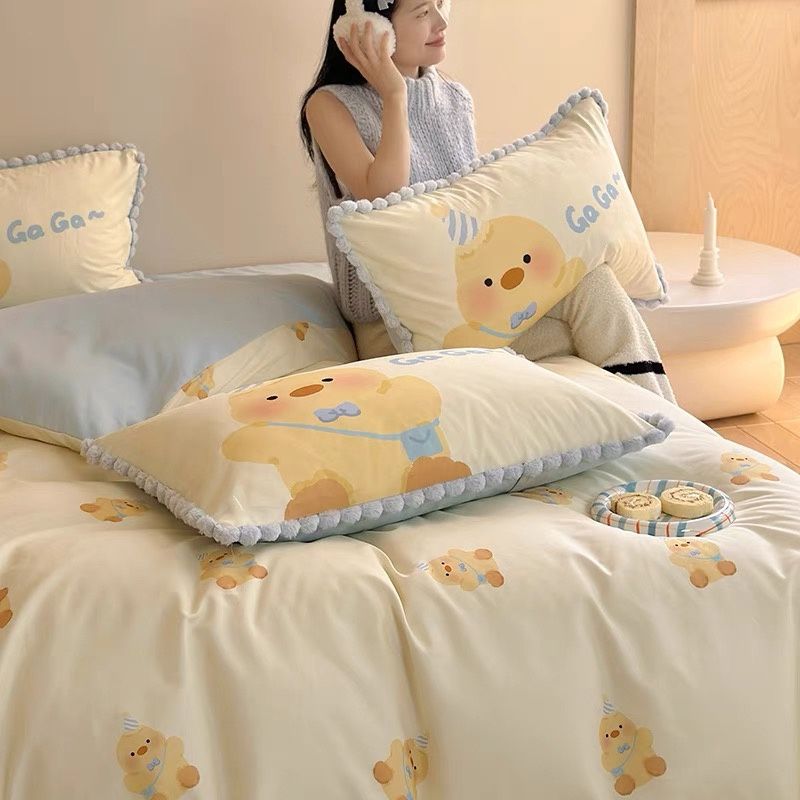 【新品上架】奶油系鸭鸭四件套 （适用于200*230cm被芯）/ Duck Themed Bedding Set for 200x230cm Duvet