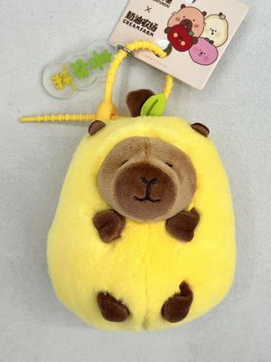 【新品】CAPYBARA卡皮巴拉 憨憨水豚挂件 梨