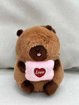 【新品】CAPYBARA卡皮巴拉 憨憨水豚挂件 信封情书