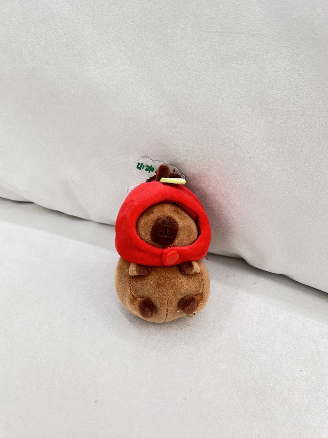 【新品】CAPYBARA卡皮巴拉 憨憨水豚挂件 苹果头套