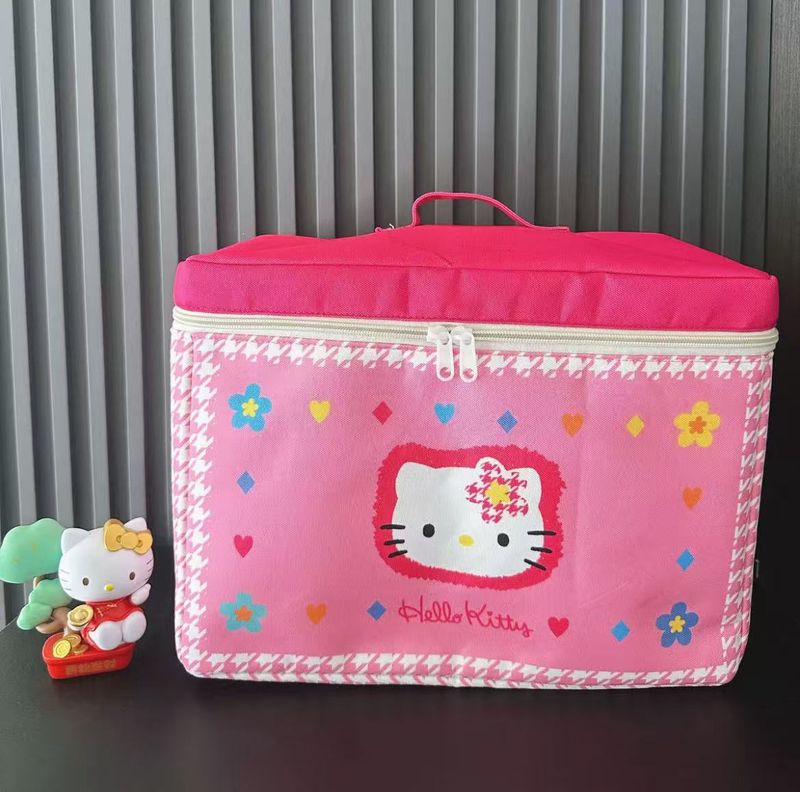 【新品上架】Sanrio三丽鸥HelloKitty可折叠收纳箱 / Hello Kitty Collapsible Storage Bag By SANRIO