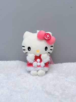 【新品上架】Sanrio三丽鸥圣诞节系列挂件 圣诞衣Hello Kitty / Hello Kitty Christmas Series Charm By SANRIO