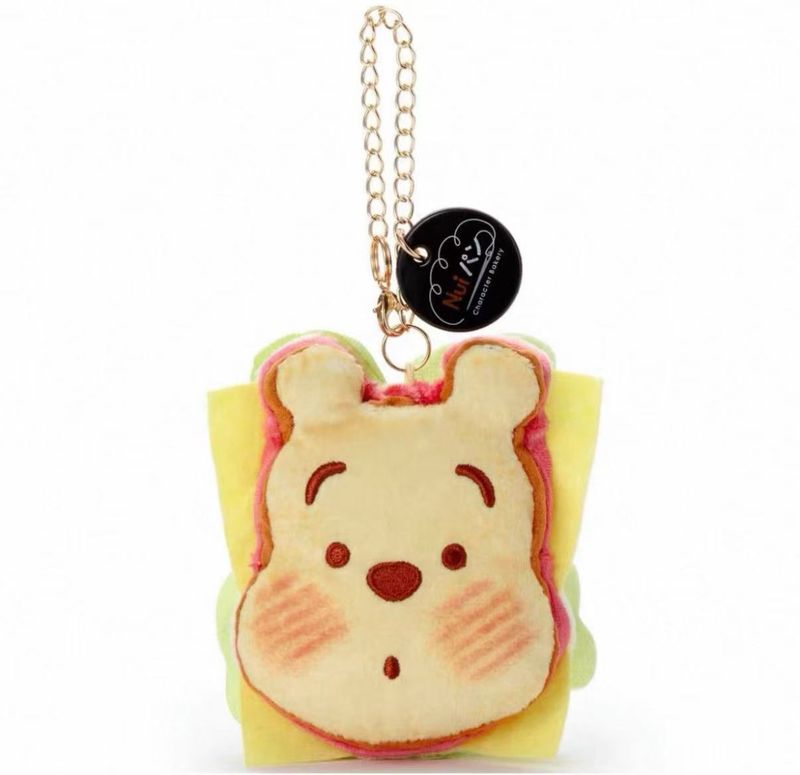 【新品上架】东迪三明治系列挂件 维尼 / Winnie the Pooh Sandwich Series Keychain By TDL