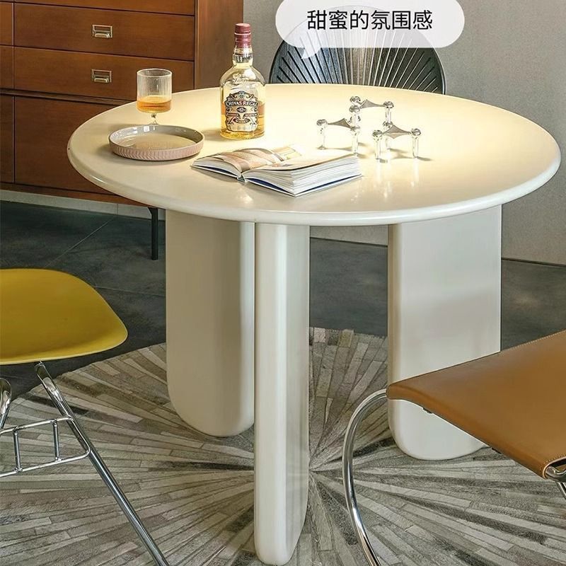 【新品上架】奶油风实木圆桌/ Creamy Round Table