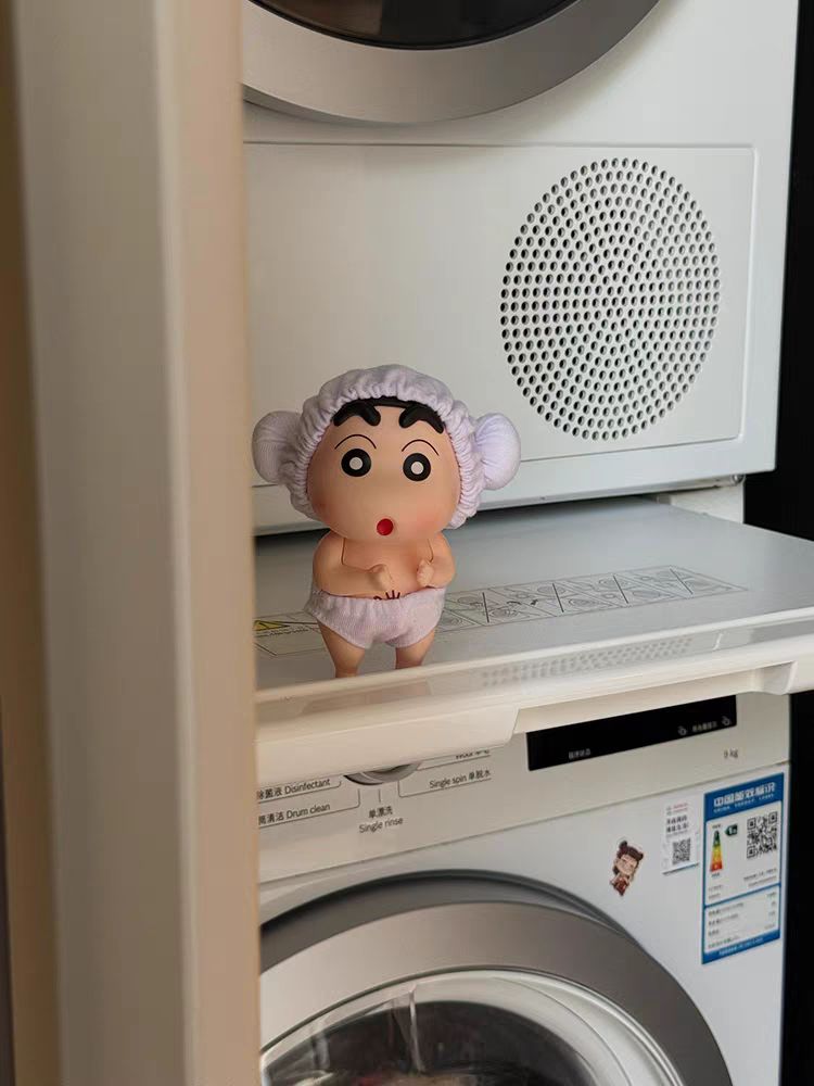 【在途现货】蜡笔小新洗澡搭子摆件 浴帽款 / Crayon Shin-Chan Shower Cap Shower Buddy Figure