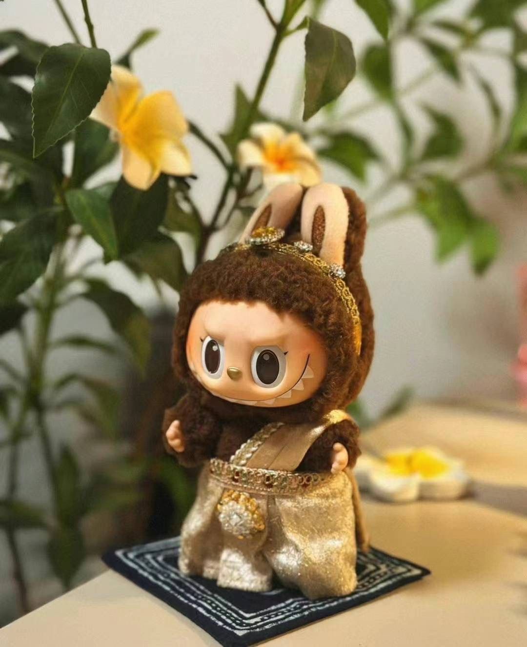 【现货】LABUBU泰国限定挂件 / The Monsters Thailand Keychain By POP MART