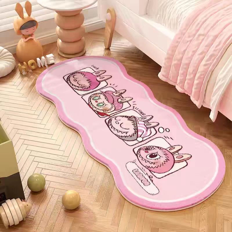 【新品上架】家用卧室床边羊绒地毯60*160cm 异形labubu