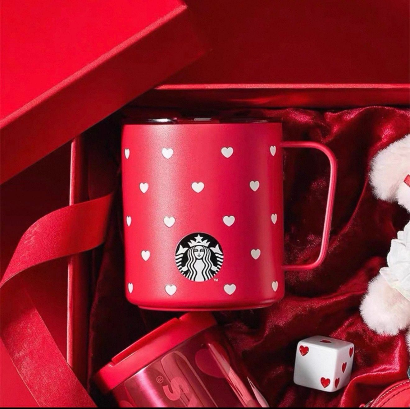【新品上架】Starbucks星巴克韩国26年情人节系列 红色把手杯/ Valentine's Series Red Mug By Starbucks