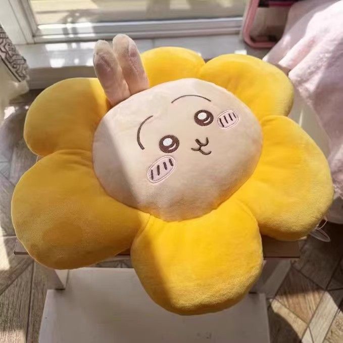 Cute Flower-Shaped Cushion 可爱花朵坐垫（40cm）