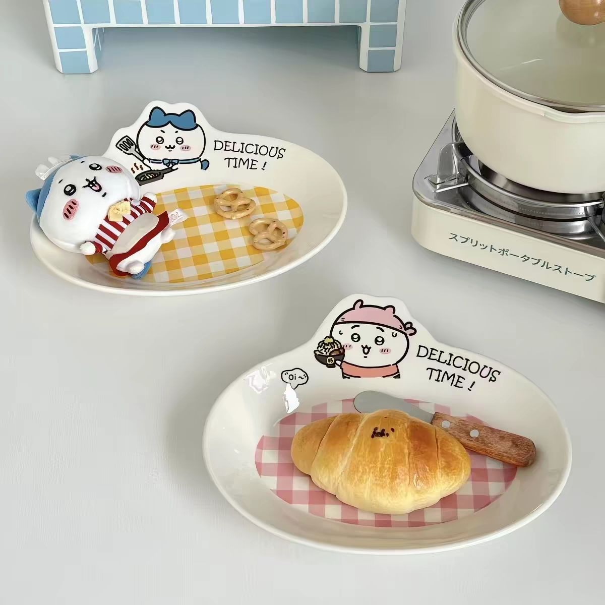 Chiikawa吉伊餐盘(长24*宽20*高3.5cm)/ Chiikawa Character Dinner Plate