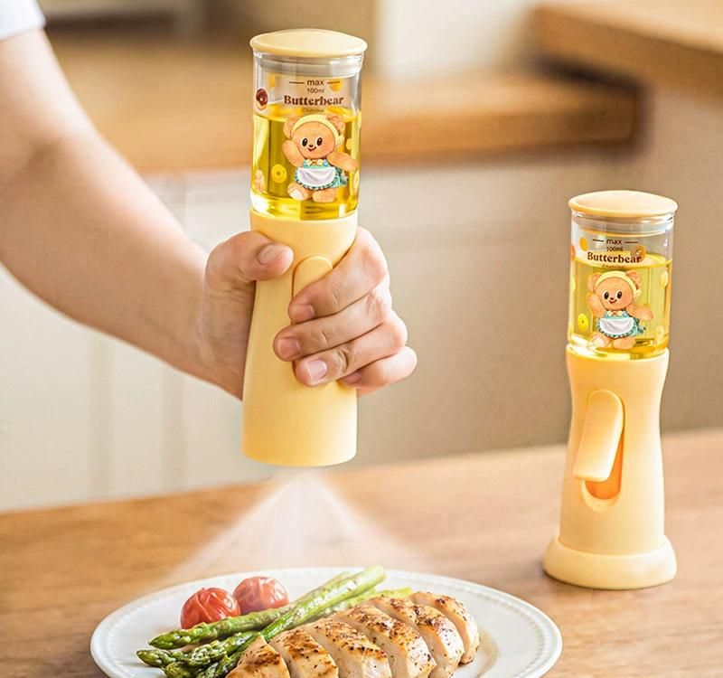 Butter Bear Oil Sprayer – 【Fan-Shaped Mist / No Cap Twisting / Micro-Mist Spray / High-Borosilicate Glass】摩登主妇黄油小熊喷倒油壶【扇形雾化/免拧开盖/微米雾化/高硼硅玻璃】