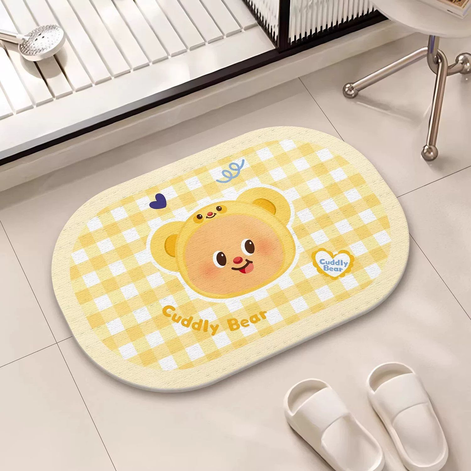 Butter Bear Plaid Oval Bath Mat - Yellow Plaid