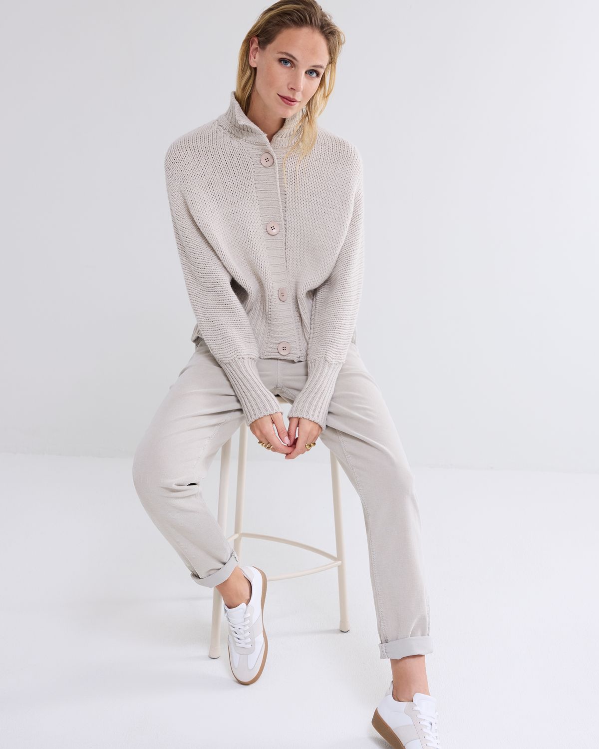 Summum Chino soft stretch cord sand