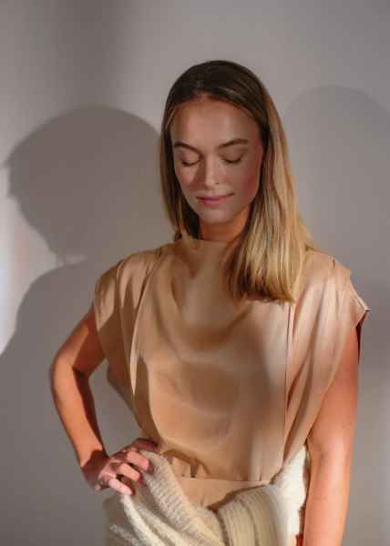 Ruby Tuesday Isaac short sleeve top camel