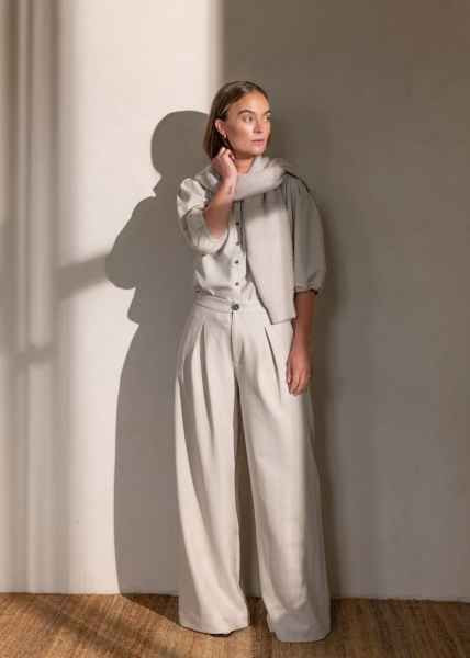Ruby Tuesday Perry wide leg pleated pants grijs