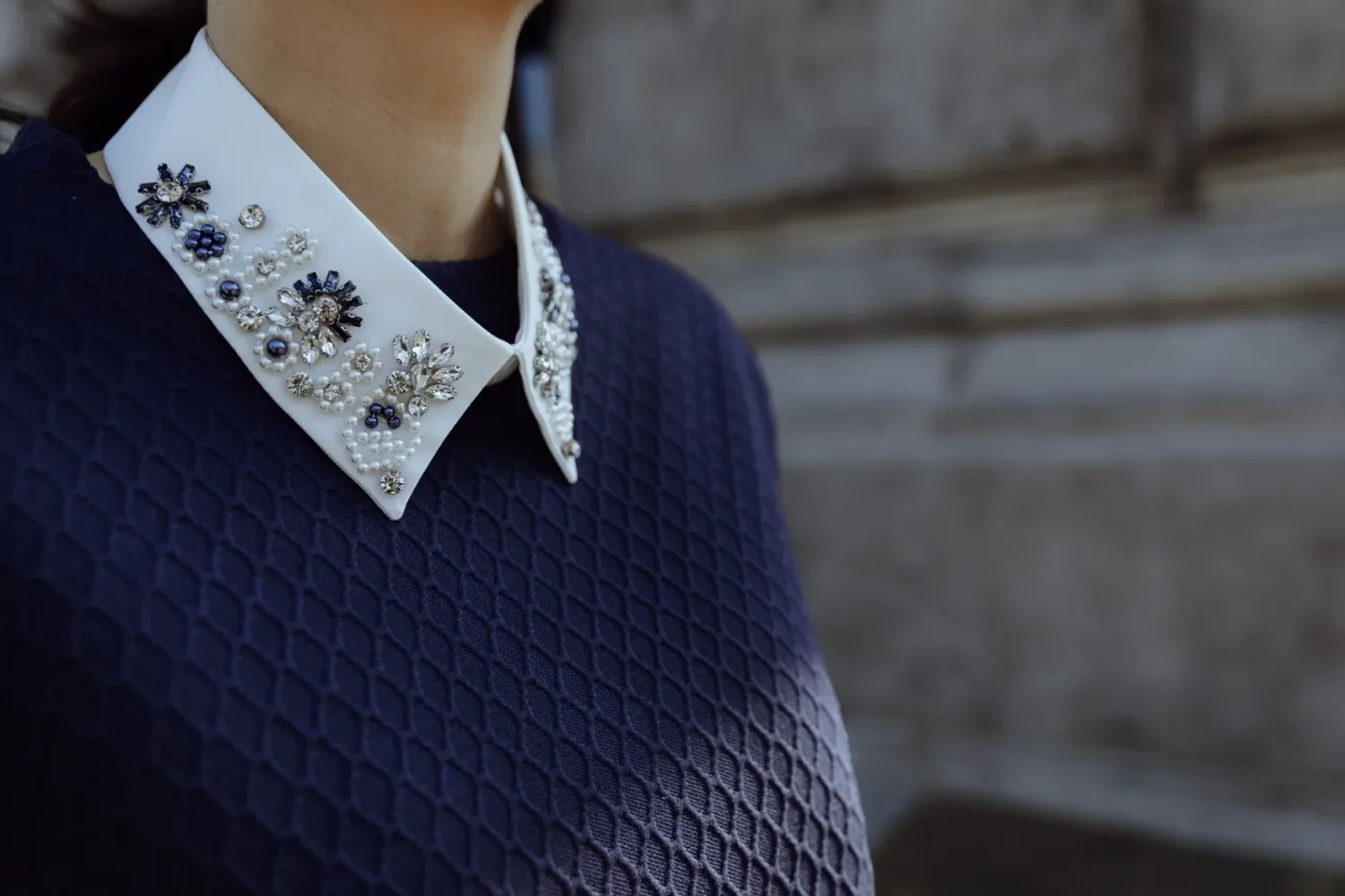 Aimee the Label CollarS6 White