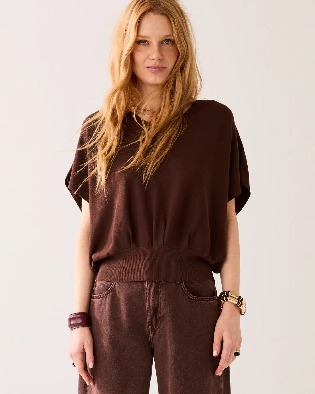 Summum Woman V-neck sweater Viscose blend knit Coffee