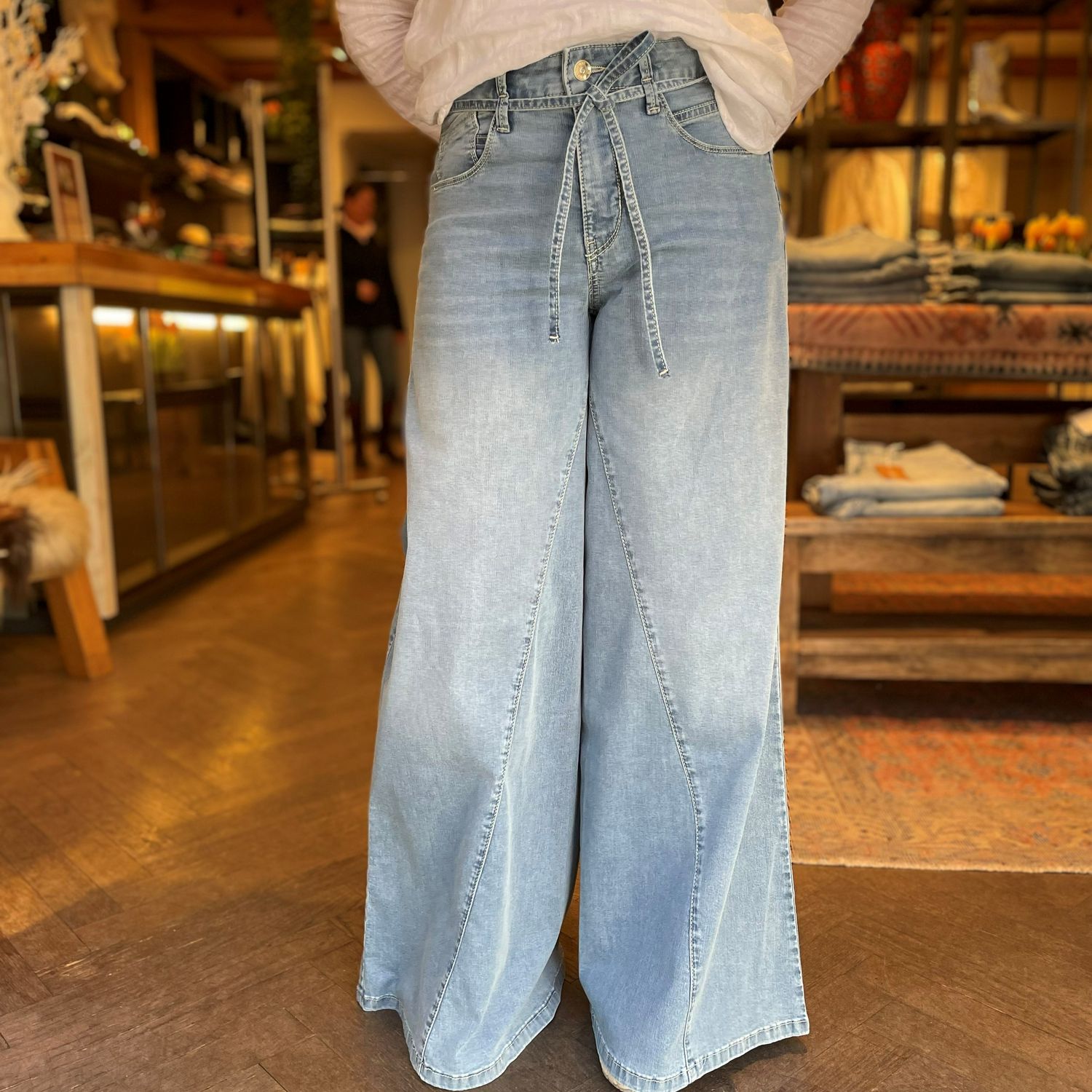 Mac Women WIDE extreme blauw