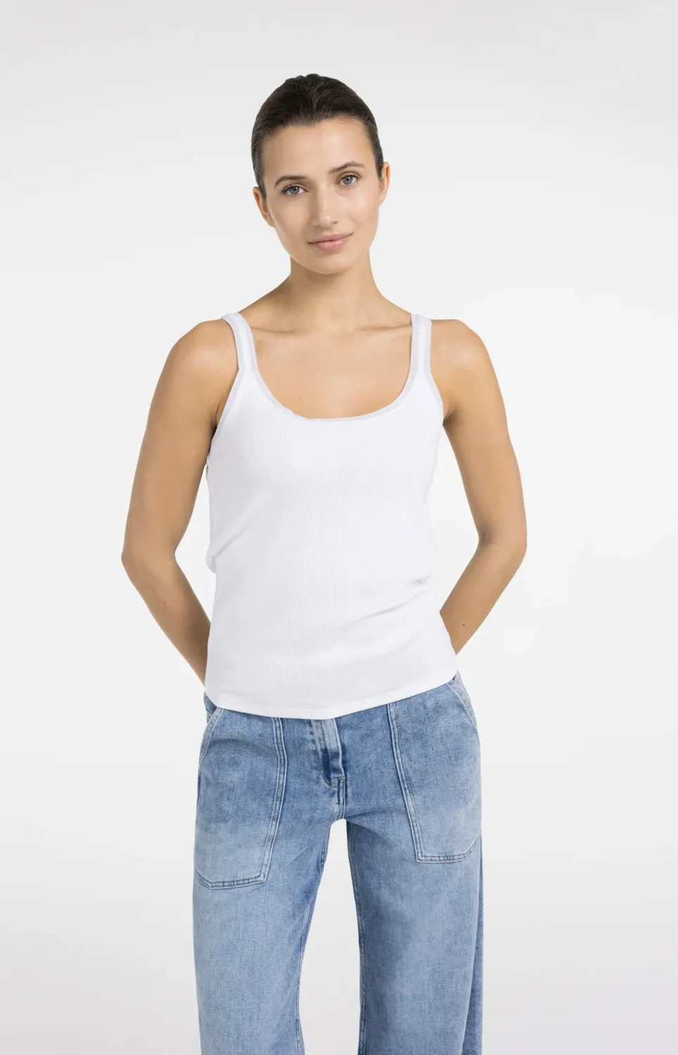 YaYa Singlet met mesh afwerking PURE WHITE