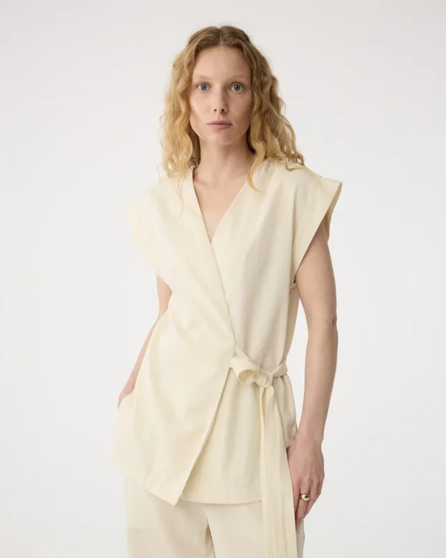 Knit-ted Iris Blouse Ivory