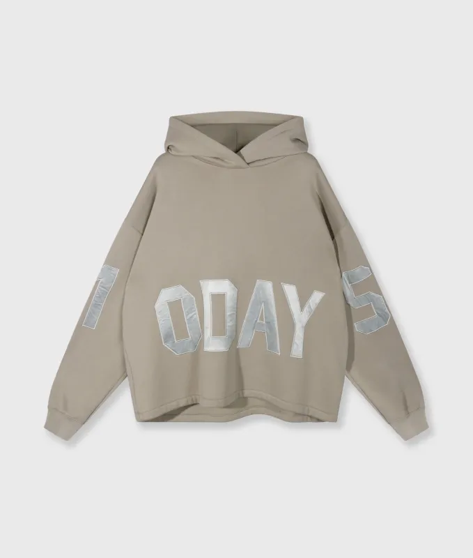 10 Days statement logo hoodie fog