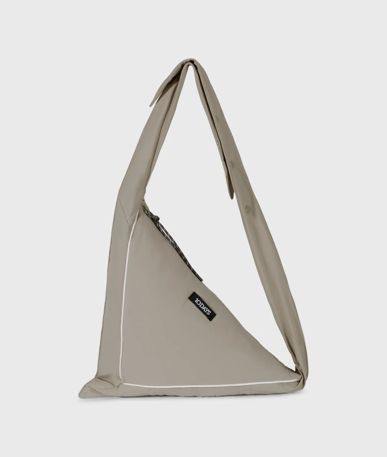 10 Days easy travel shoulder bag fog